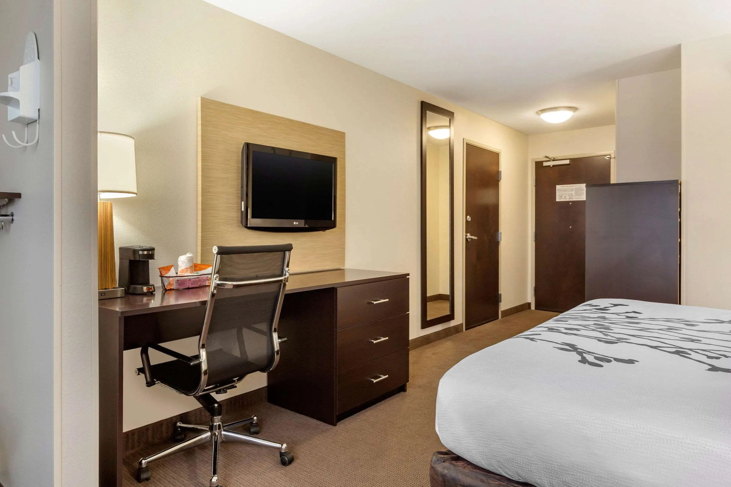 Sleep Inn & Suites Near Grand Forks Alerus Center gallery image