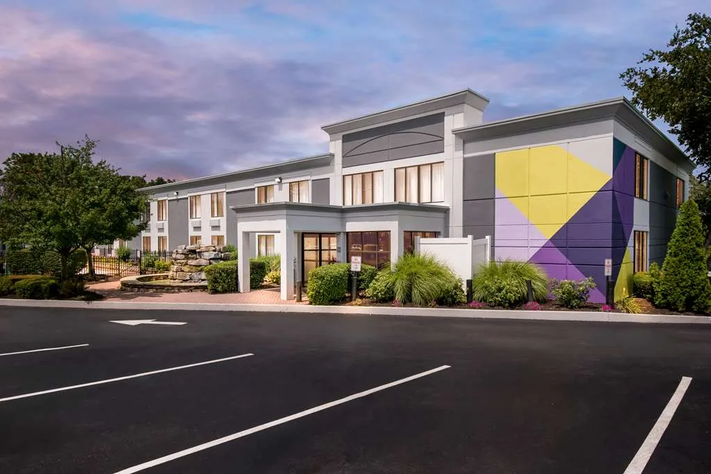 Spark by Hilton Hummelstown Hershey primary photo