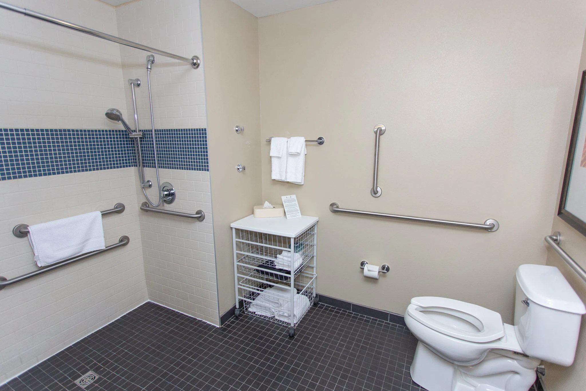 Staybridge Suites Bowling Green by IHG gallery image