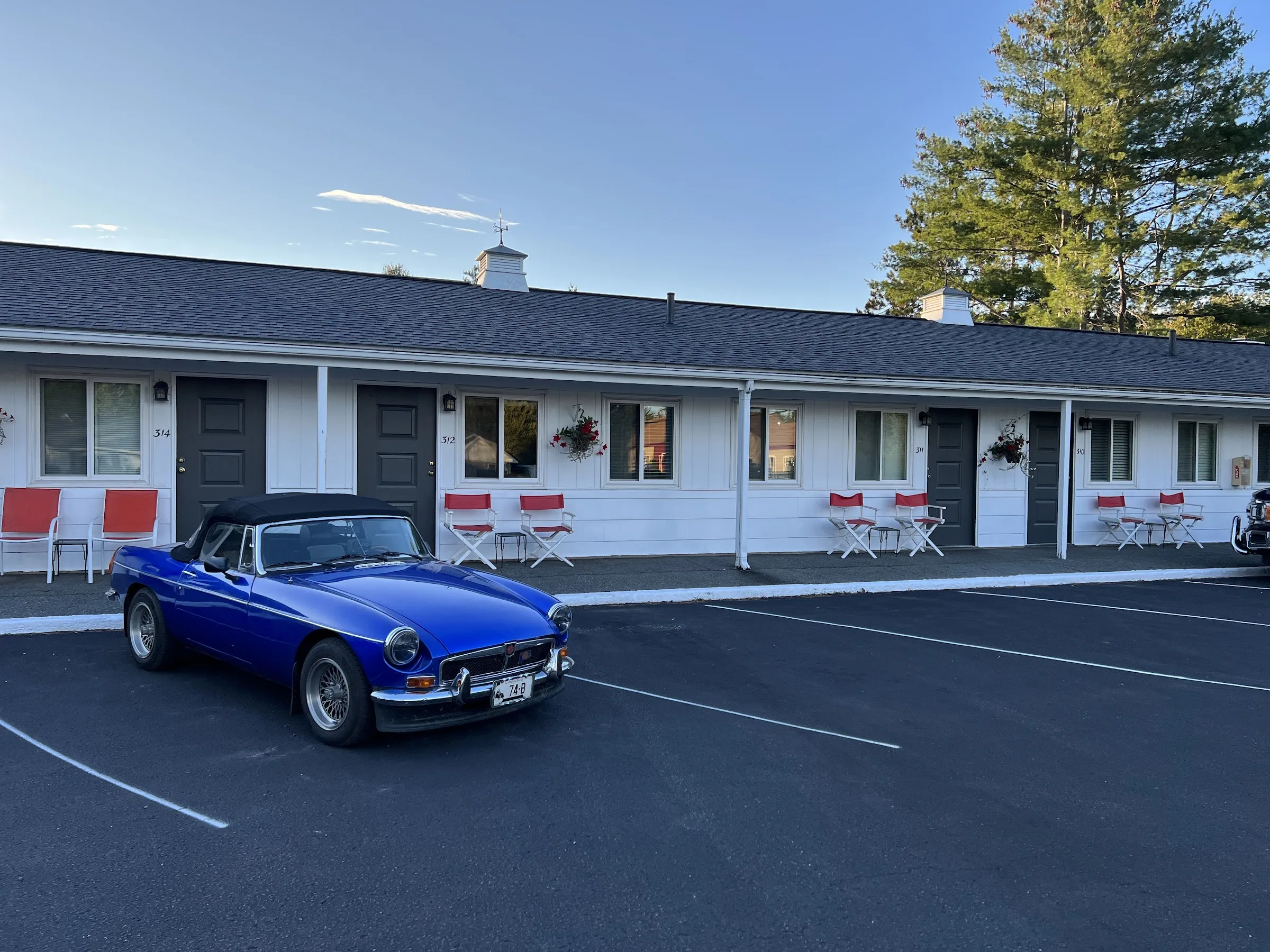 Stowe Motel & Snowdrift gallery image