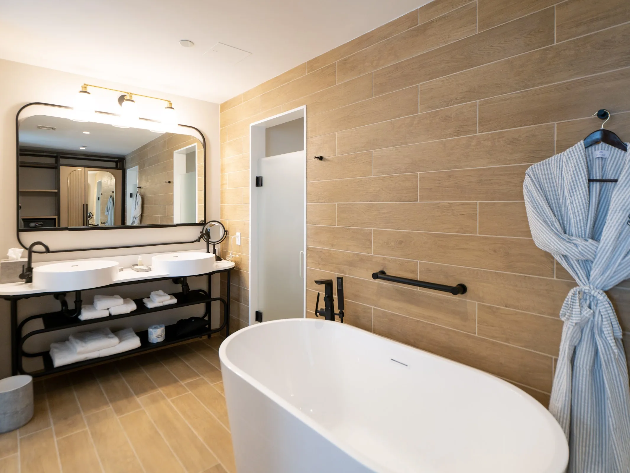 The Brenton Hotel gallery image