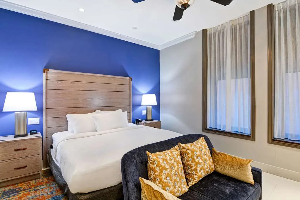 The Cincinnatian Hotel, Curio Collection by Hilton gallery image