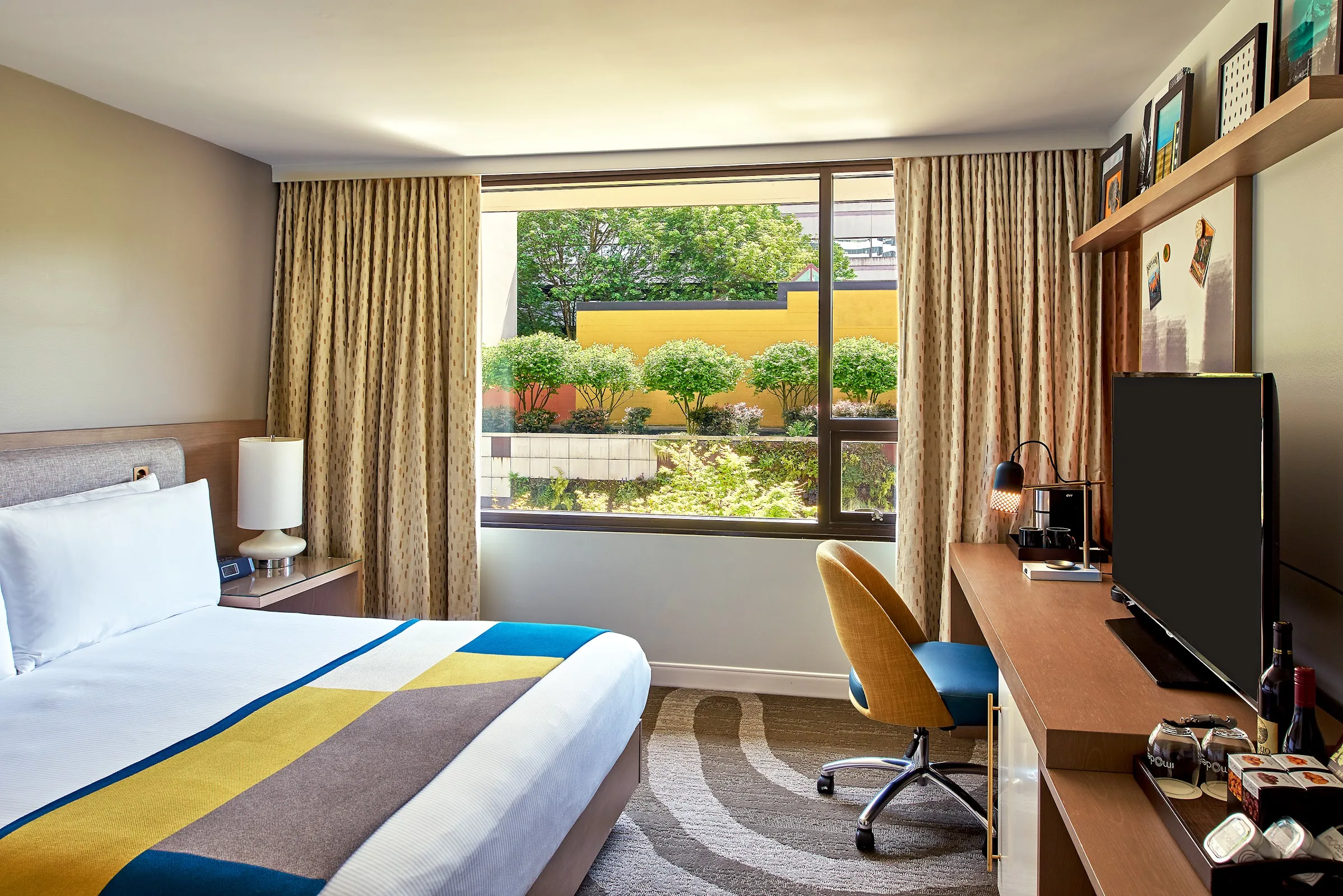 The Hotel Zags Portland gallery image