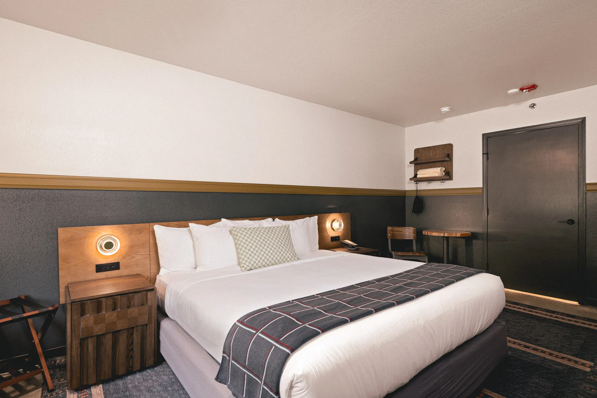 The Ozarker Lodge gallery image