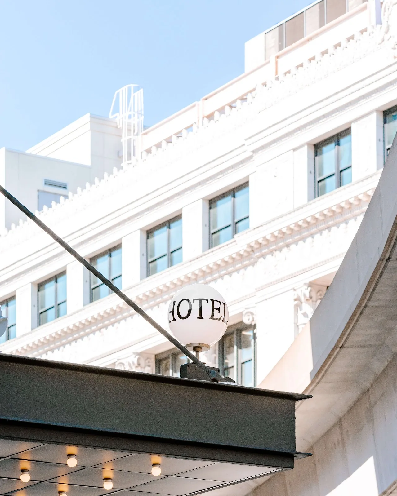 The Siren Hotel gallery image