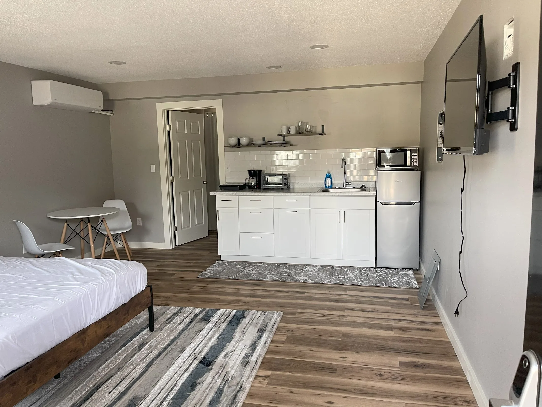 The Vermont Suites gallery image