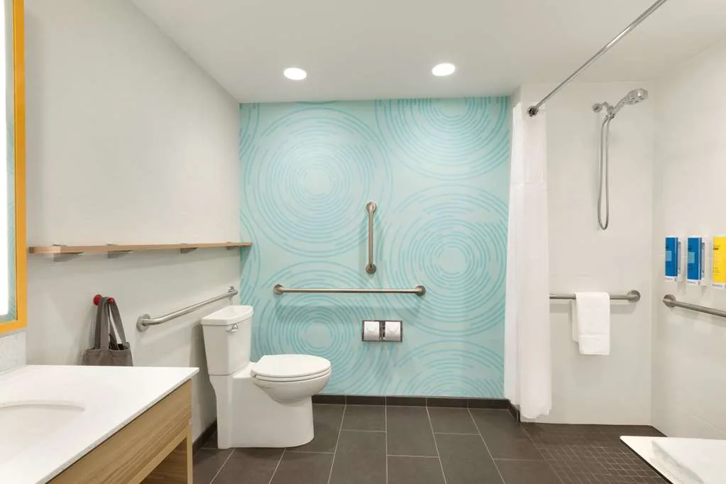 Tru by Hilton Cheyenne primary photo