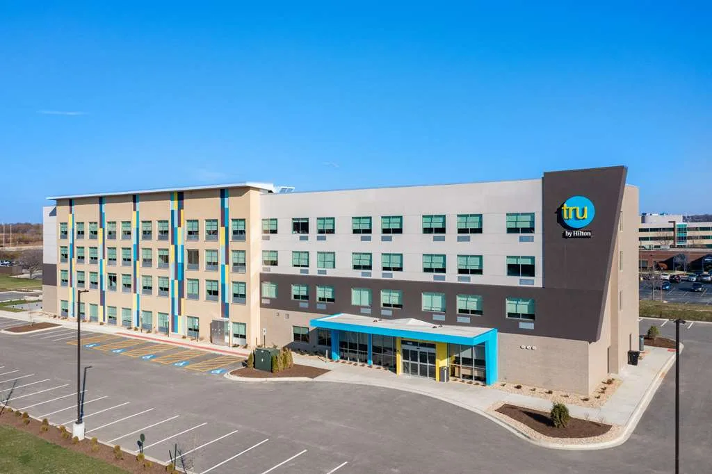 Tru by Hilton Naperville Chicago primary photo