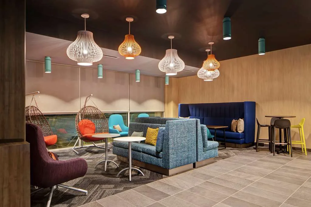 Tru by Hilton Oxford gallery image