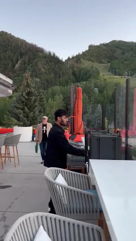 W Aspen gallery image