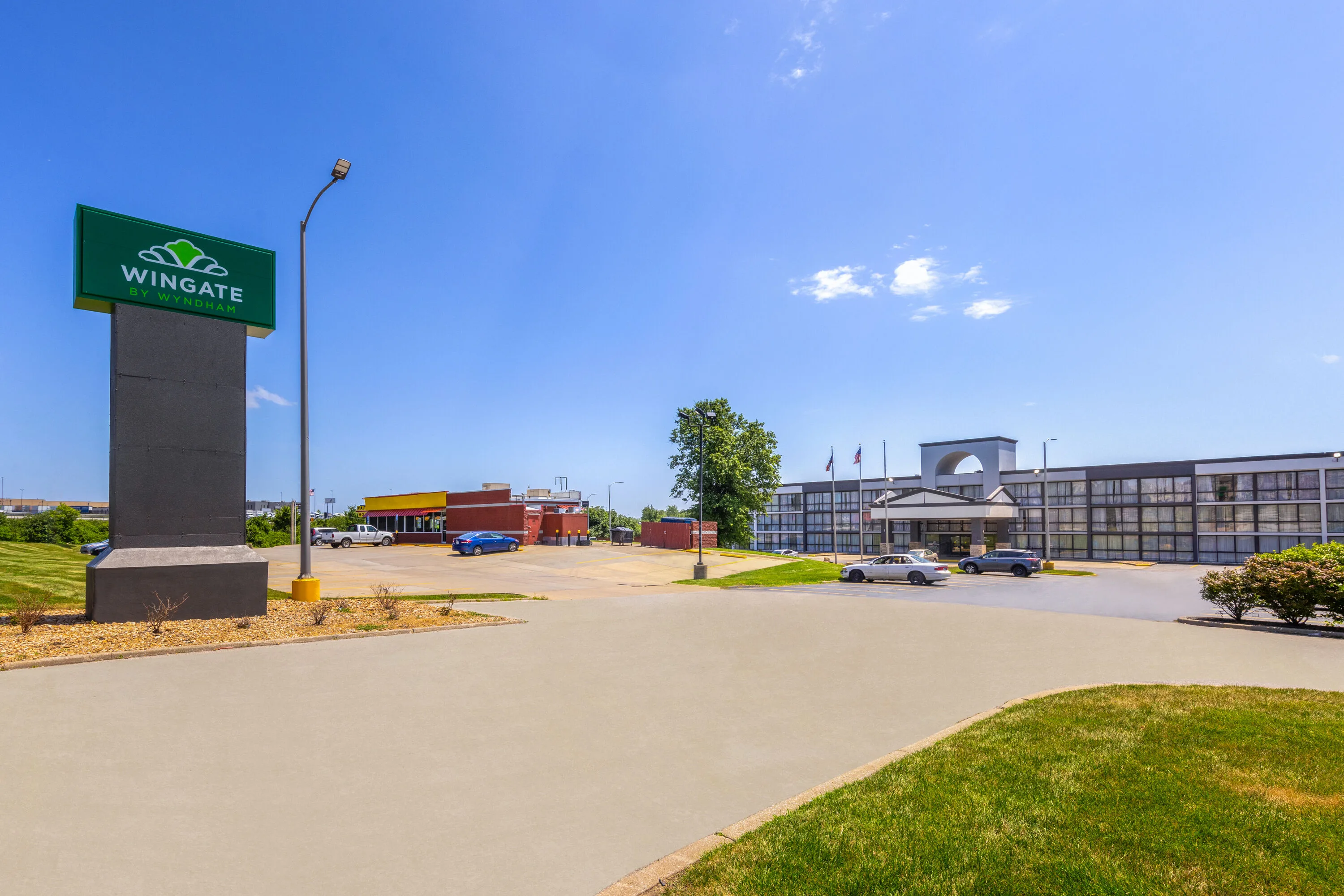 Wingate by Wyndham Kansas City primary photo